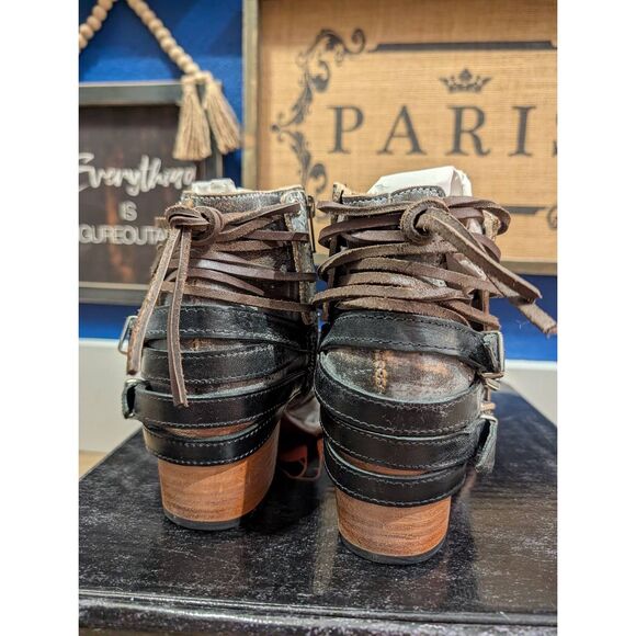 Freebird by Steven Desert Ice Multi Women's 8 Booties Buckles NIB Boho Western - Picture 4 of 14